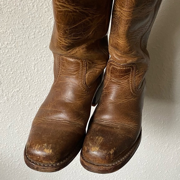 SOLD Campus Frye Boots - Picture 3 of 10